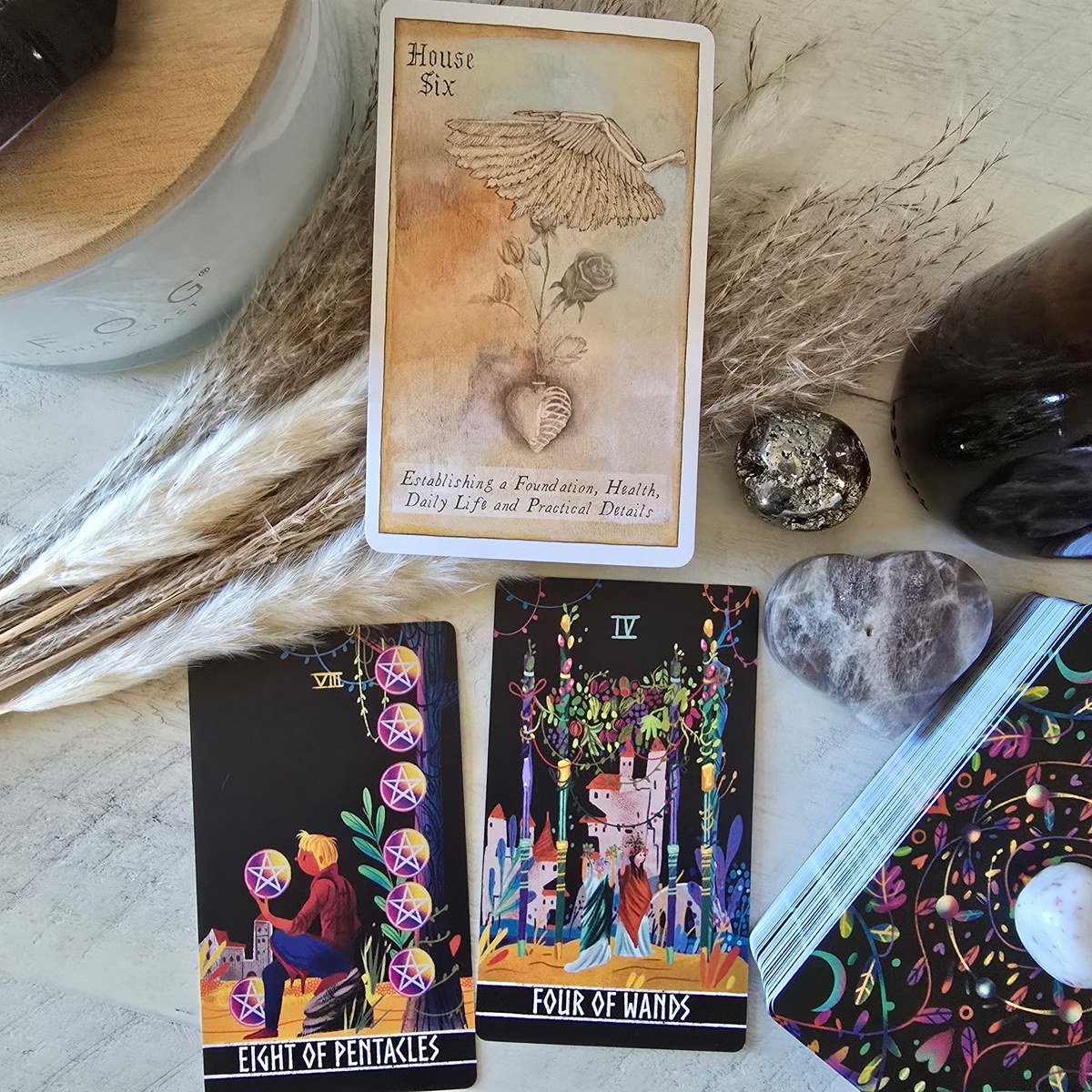 Tarot cards and crystals